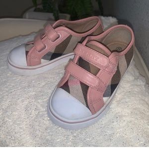 toddler Burberry  shoes